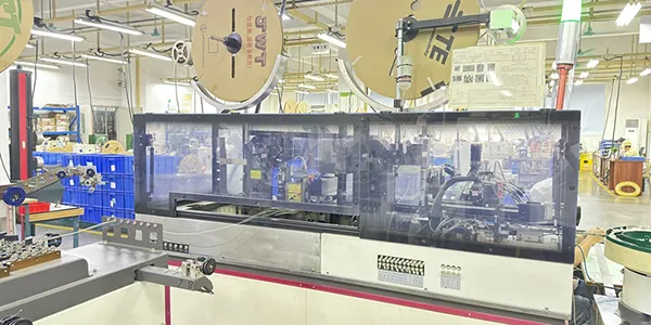 Automatic Wire Crimping